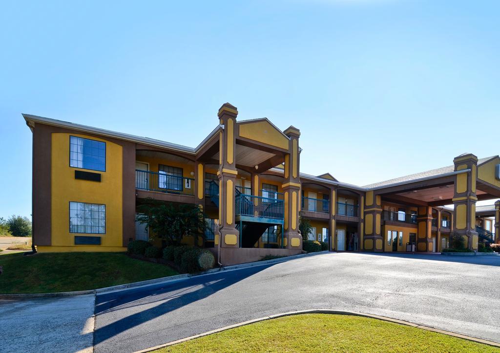 Peach State Inn & Suites Hawkinsville Εξωτερικό φωτογραφία